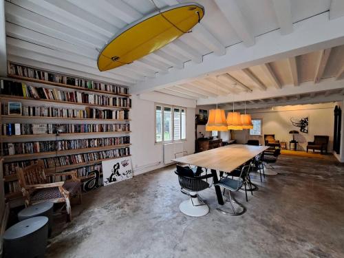 Ruisseau - carbon neutral hotel in Unknown City