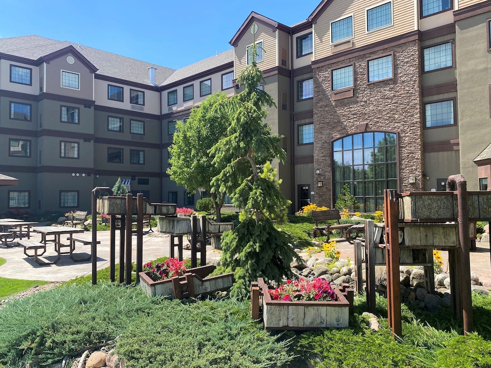 Staybridge Suites Great Falls by IHG - photo 69