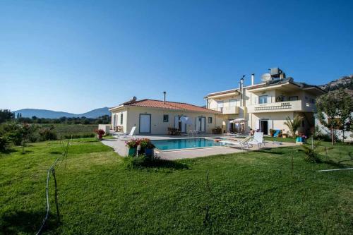 Maison Kronio Lassithi Plateau — 4-Star Luxury Hotel in Keratsini, Greece