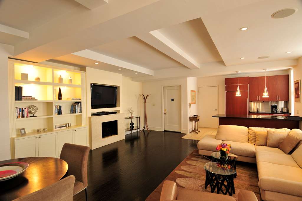 The Lombardy Hotel - photo 31