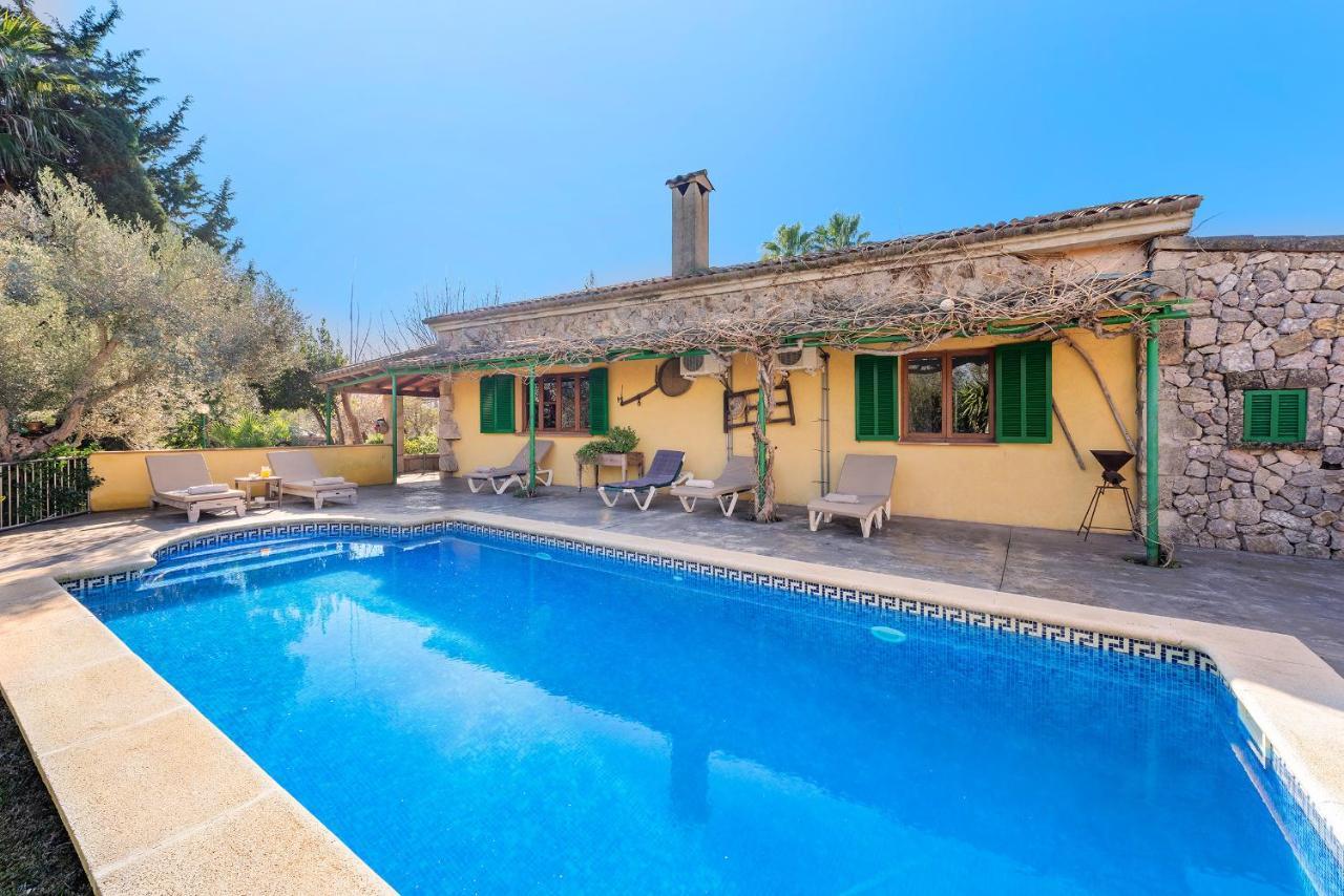 Villa Moli Fora Terme in Pollensa by Js Villas — 4-Star Luxury Hotel in Port De Pollenca, Spain