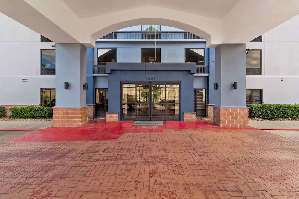 Sonesta Essential NW Houston - photo 36