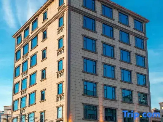 Luoding Langyue Star Hotel in Yunfu, People's Republic of China