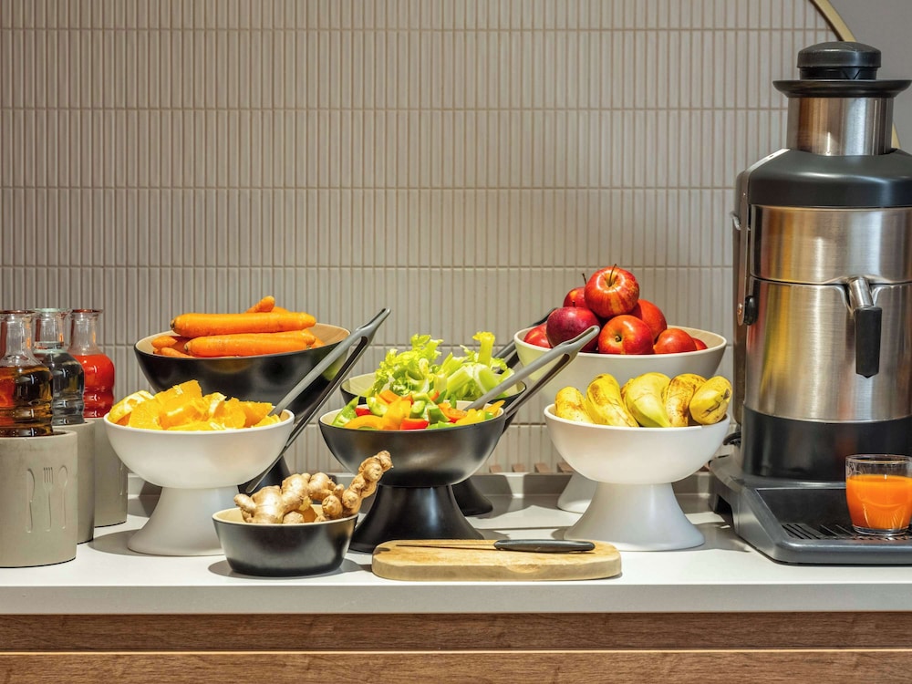 מזון ומשקאות