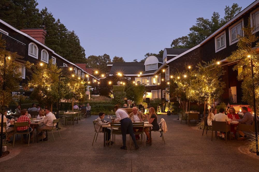 The Stanford Park Hotel - photo 45