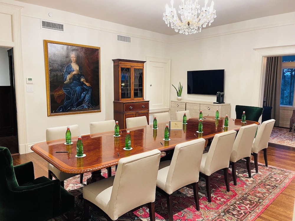 La Colombe d'Or Hotel - photo 144