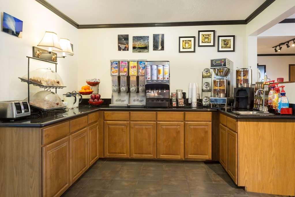 Baymont by Wyndham Bozeman - photo 9