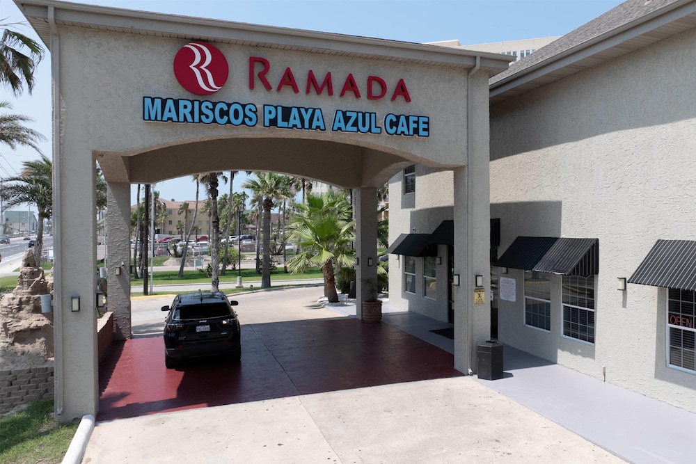 Ramada by Wyndham & Suites South Padre Island - photo 61