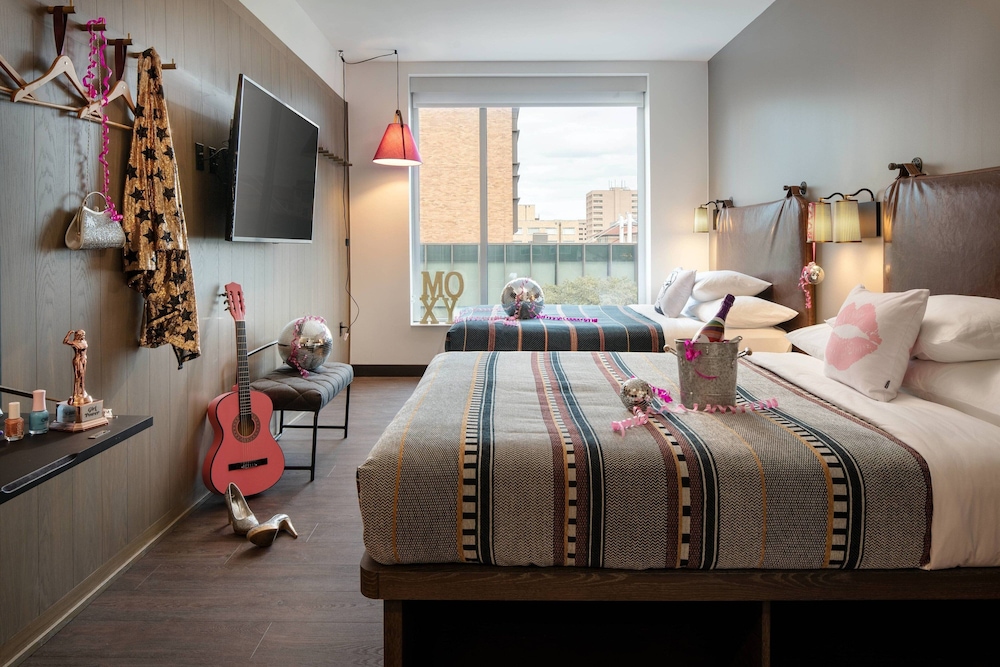 Moxy Austin University - photo 15