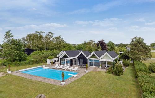 Lovely Home In Skibby With Sauna — 5-Star Luxury Hotel in Skibby, Denmark