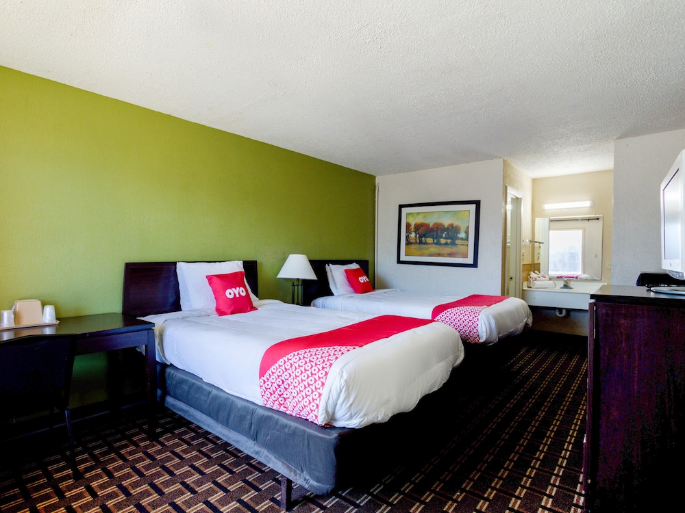 OYO Hotel Pensacola I 10 & Hwy 29 - photo 12