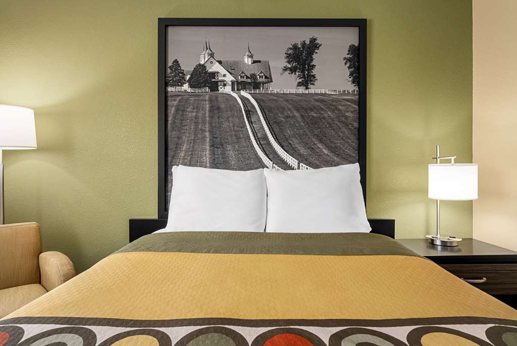 Super 8 by Wyndham Maysville KY - photo 25