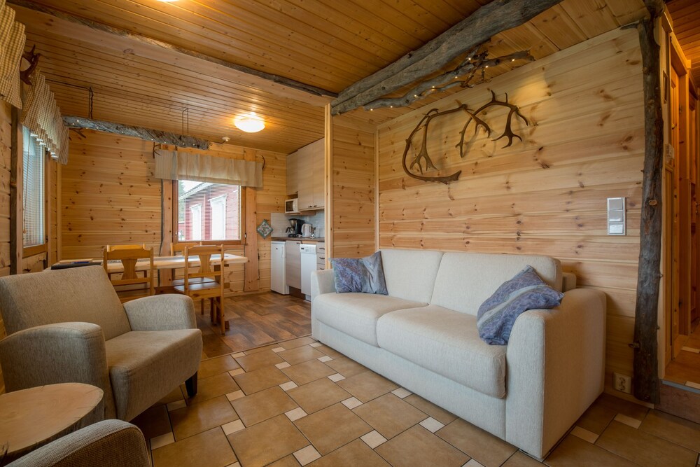 Ylläksen Yöpuu — 4-Star Luxury Hotel in Kolari, Finland