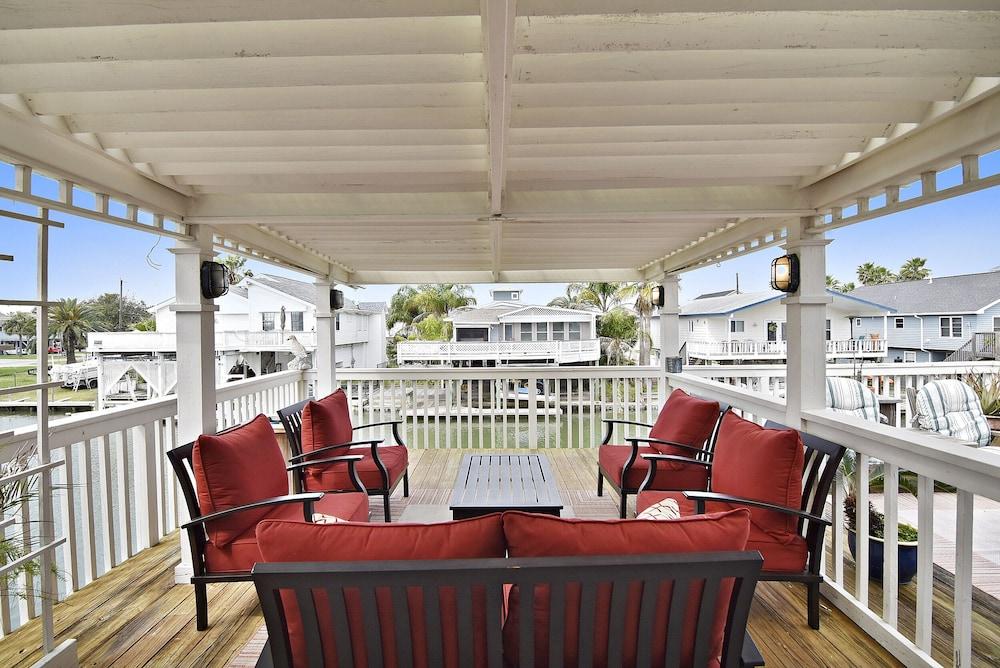 The Bent Rod in Galveston, United States