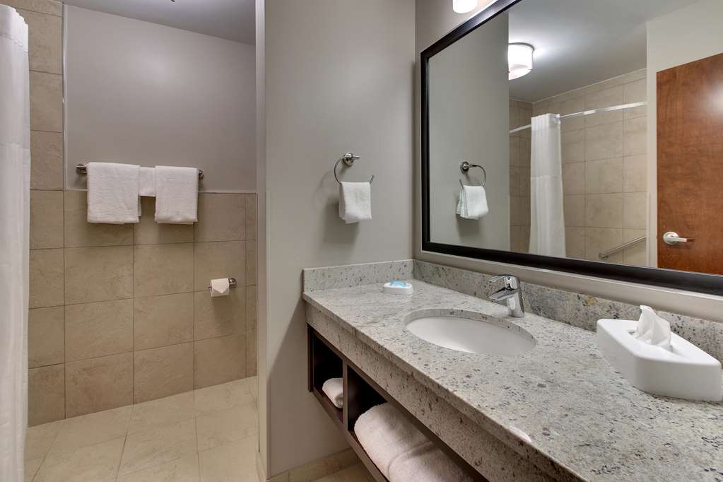 Drury Inn & Suites Cleveland Beachwood - photo 30