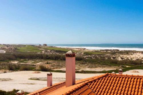 T2 piscina e vista mar Praia del Rey Óbidos A6 — 4-Star Luxury Hotel in Obidos, Portugal