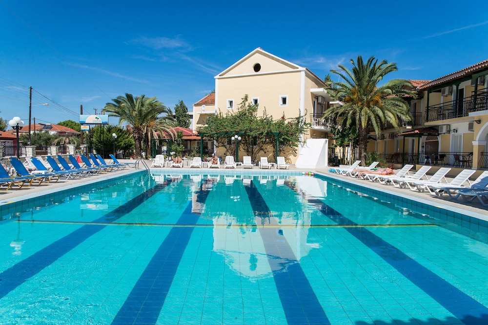 Perkes Hotel - last minute hotel in Zakynthos