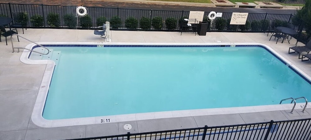 Hampton Inn & Suites Richmond Glenside - photo 21