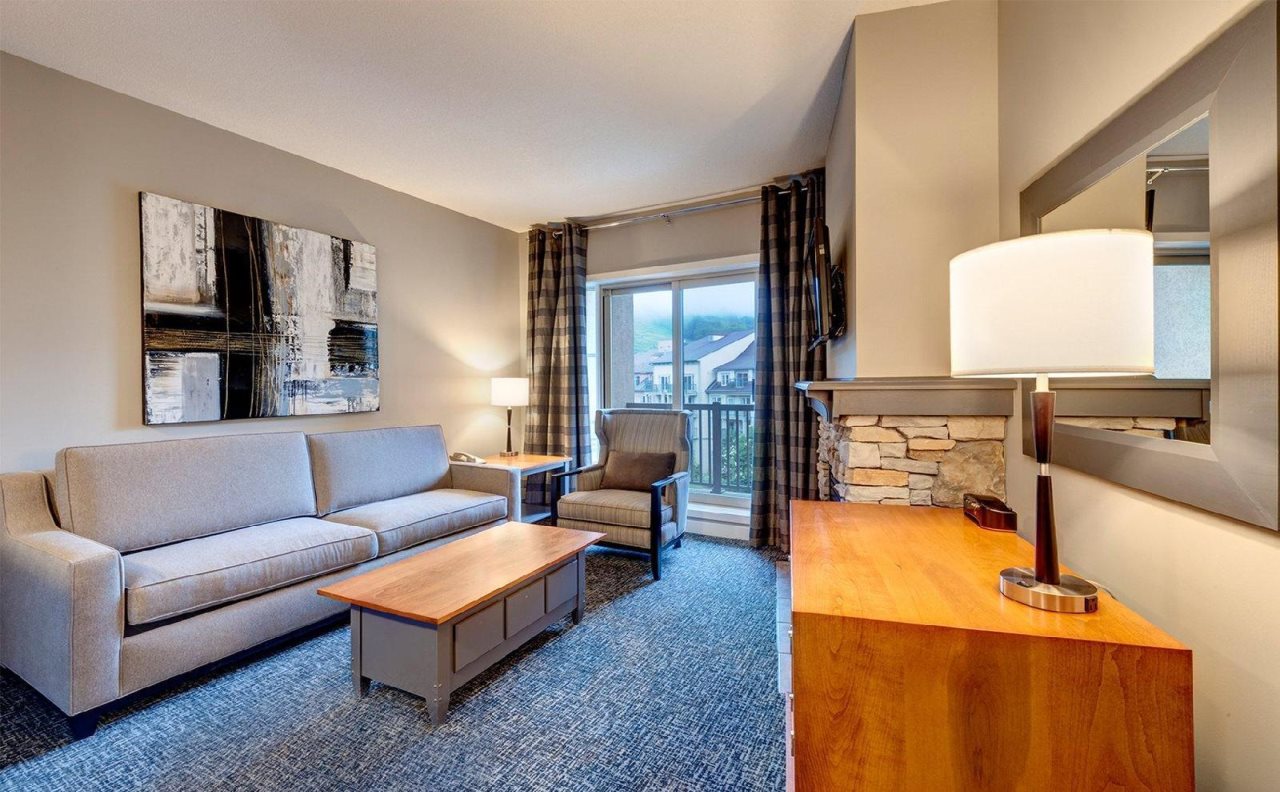 Seasons at Blue in Collingwood, Canada