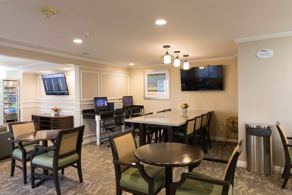 Baymont by Wyndham Detroit Airport Romulus - photo 13