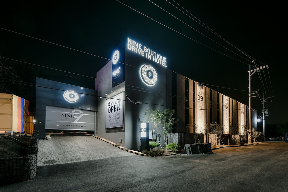 Nine Hotel — hotel in Hwaseong-Si