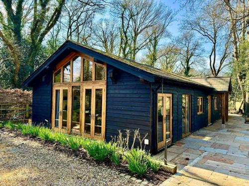 Luxury Woodland Retreat — hotel in Kings Langley