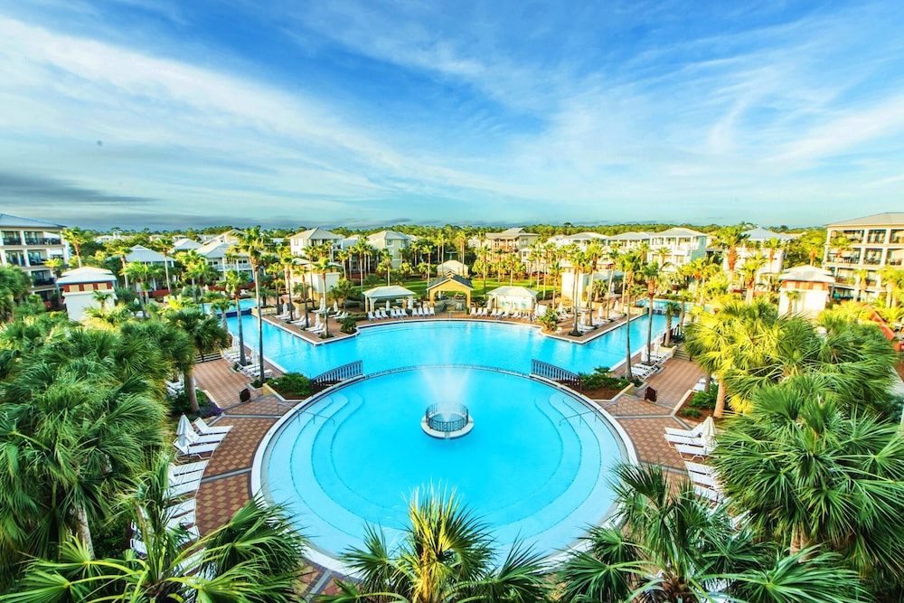 The Blue Lagoon — 4-Star Luxury Hotel in Panama City Beach, United States