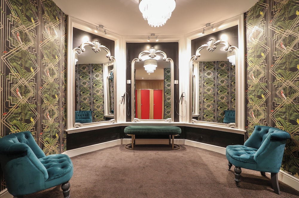 Royal Exeter Hotel in Bournemouth, United Kingdom