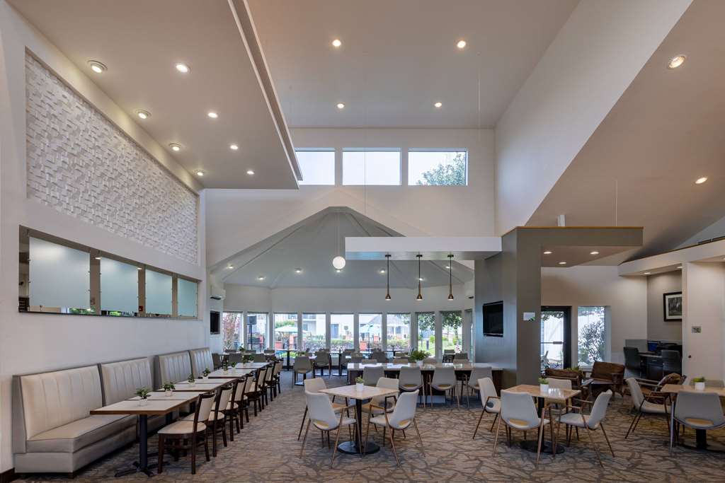Wingate by Wyndham Valdosta Moody AFB - photo 44