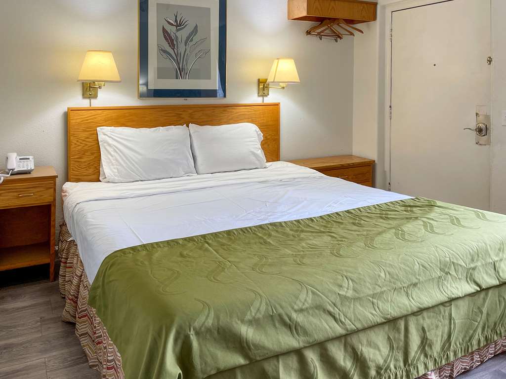 Rodeway Inn & Suites Omak Okanogan - photo 7