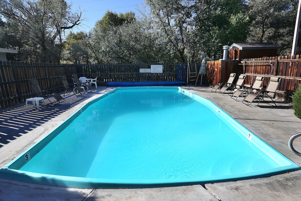 Salida Inn & Monarch Suites - photo 107
