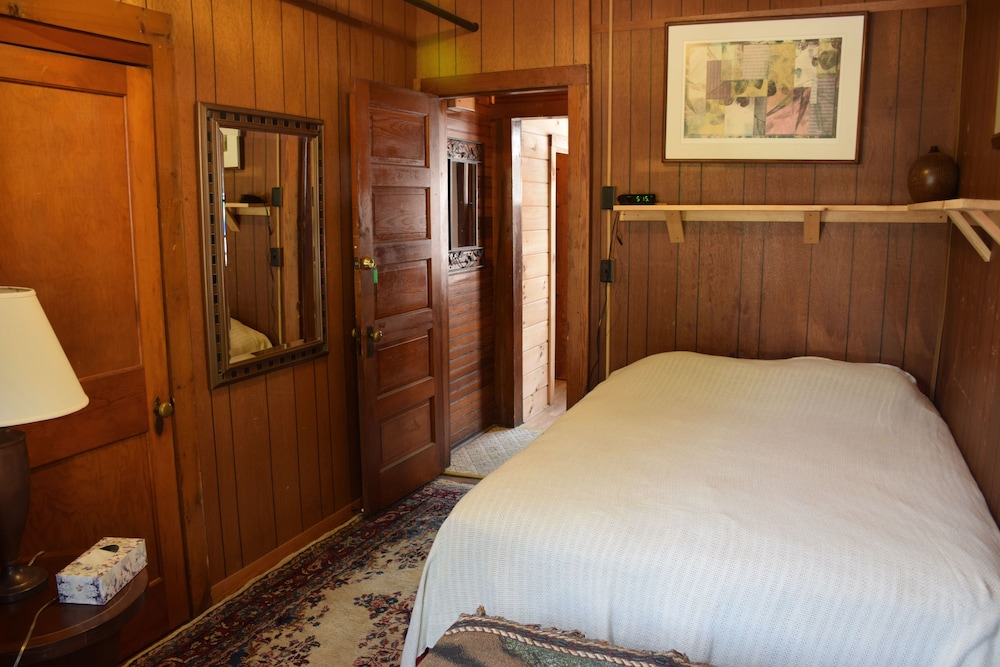 The Baseball Hotel - photo 19