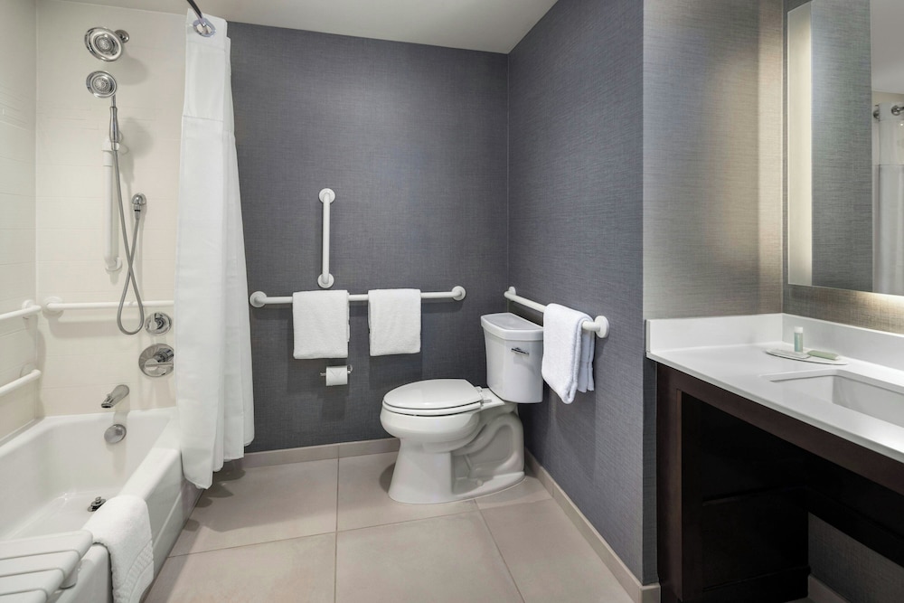 Residence Inn Ann Arbor Downtown - photo 32