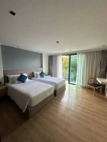 Spacious apartment 600m from the beach — 4-Star Luxury Hotel in Phuket, Thailand