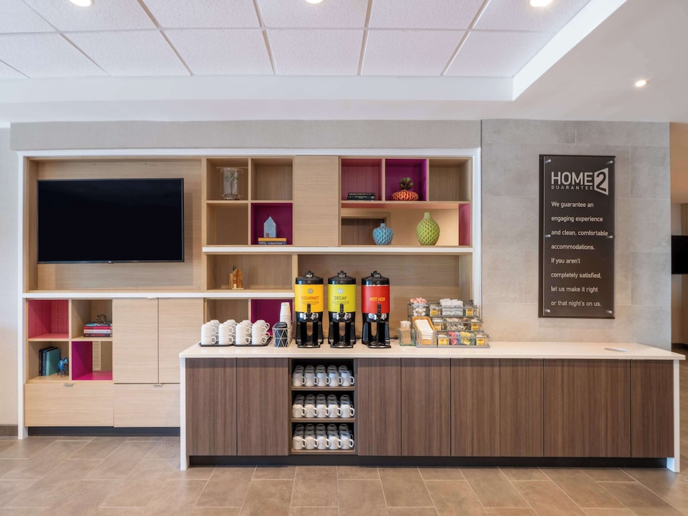 Home2 Suites by Hilton Santa Rosa Beach - photo 4