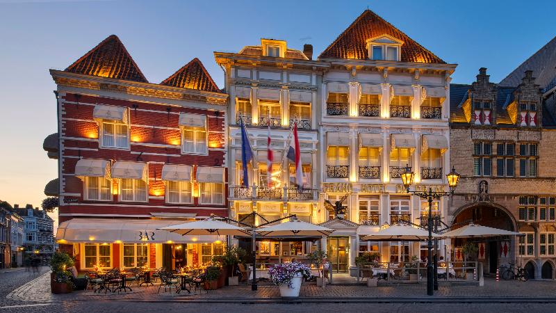 Grand Hotel De Draak — hotel in Bergen Op Zoom