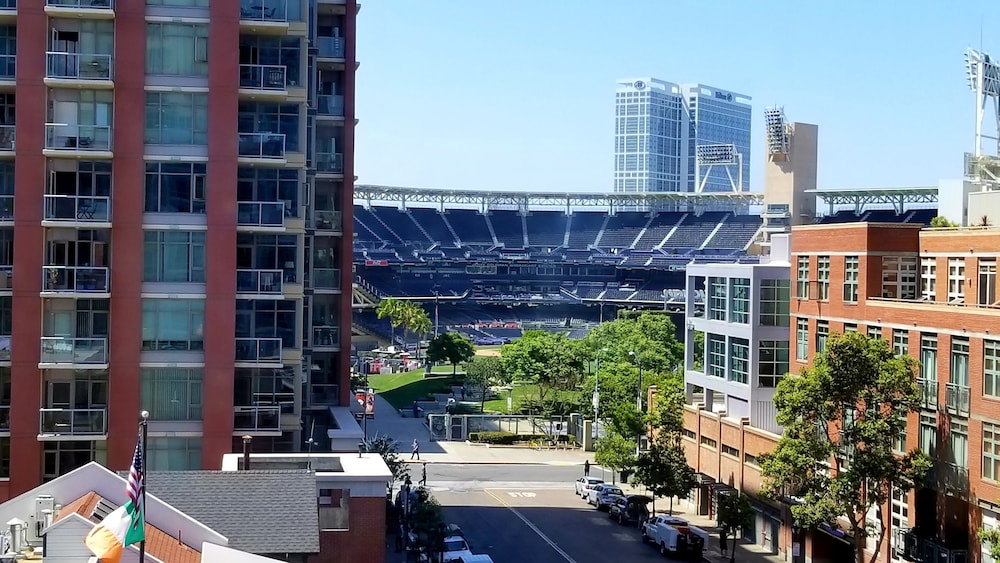 Hotel Indigo San Diego Gaslamp Quarter by IHG - photo 29