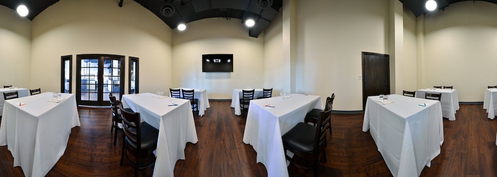 Hotel Indigo Spokane Downtown by IHG - photo 83