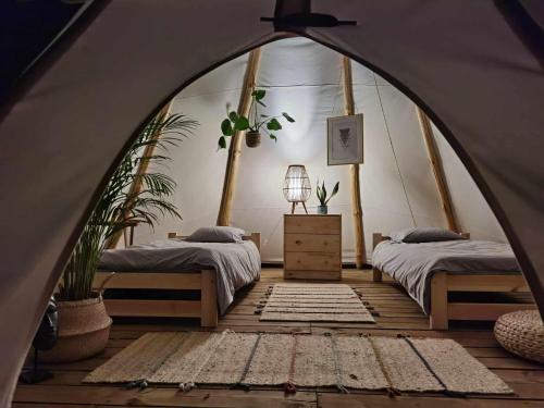 W Pełni - carbon neutral hotel in Unknown City