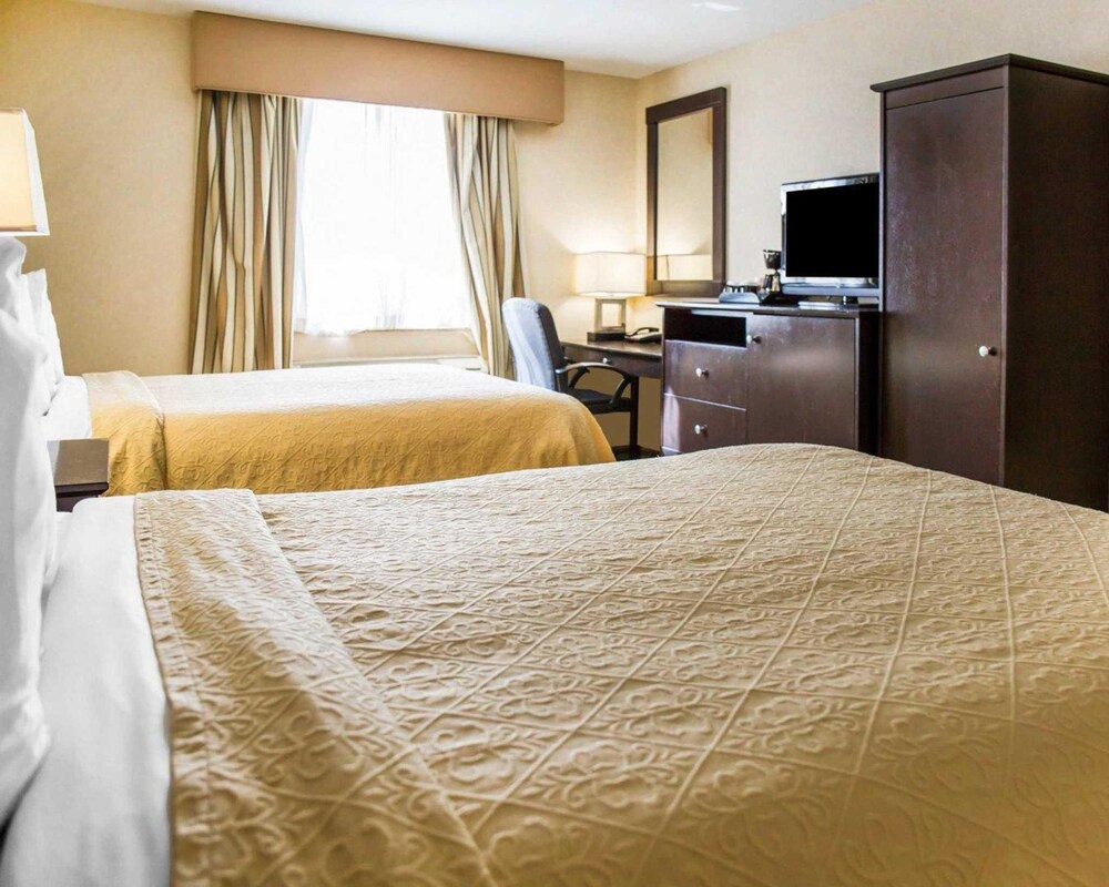 Quality Inn Woodside - photo 12