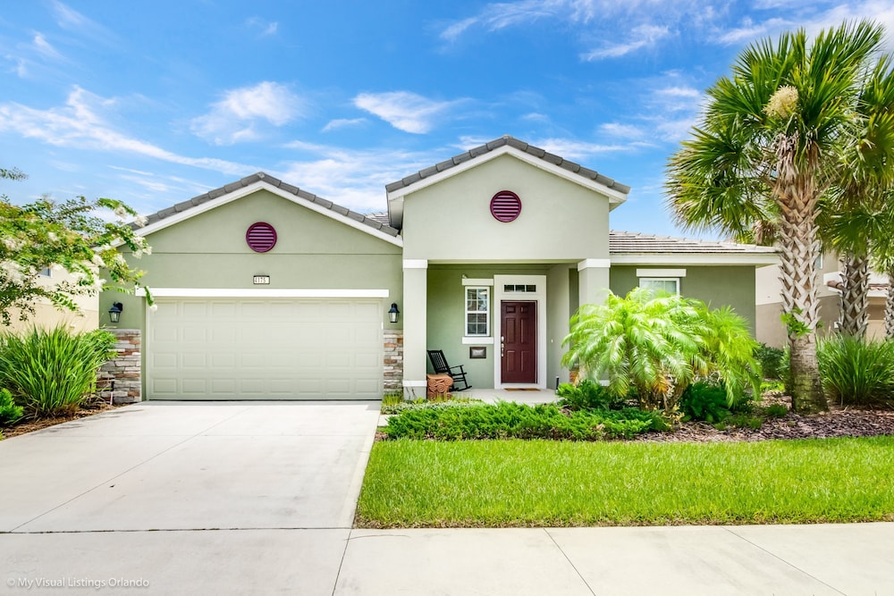 5 Bedroom 5 Bathroom Solterra Resort Luxury Villa in Davenport, United States