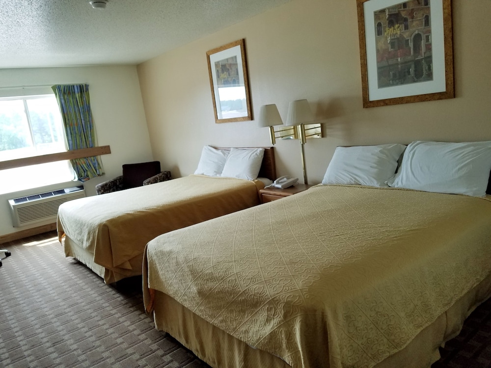 Inn of the Pines - photo 7