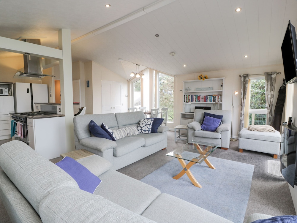 Oyster Bay Lodge — Dalbeattie — photo 3