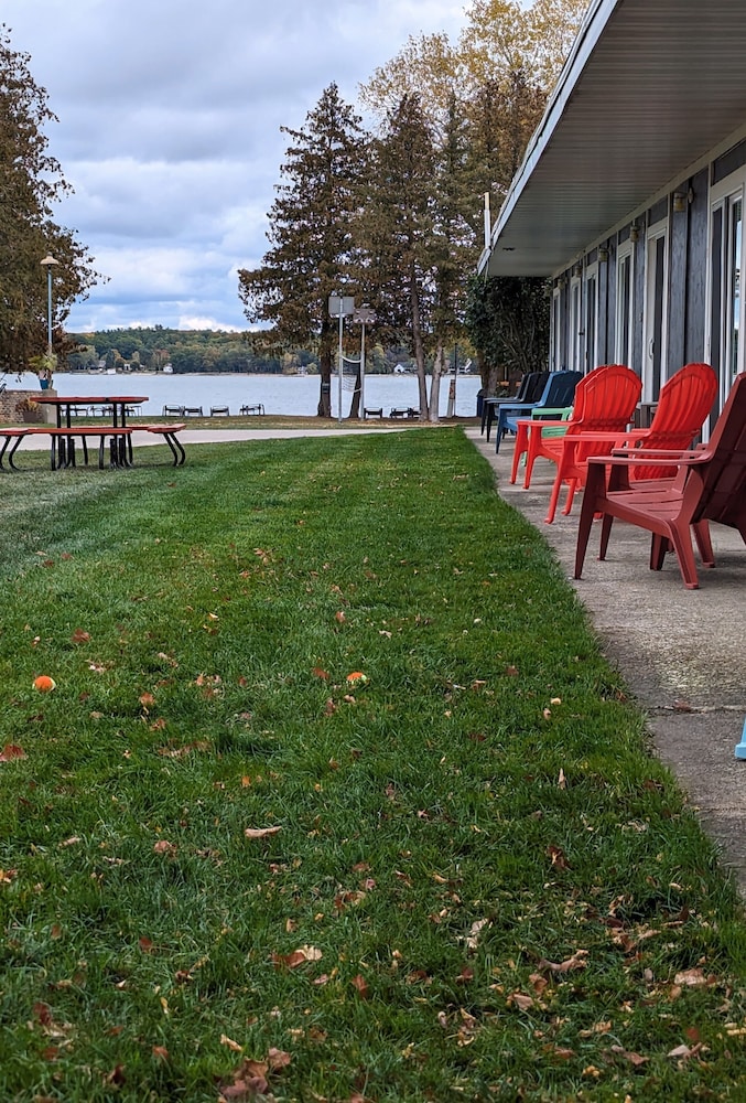 Beach Harbor Resort - photo 93