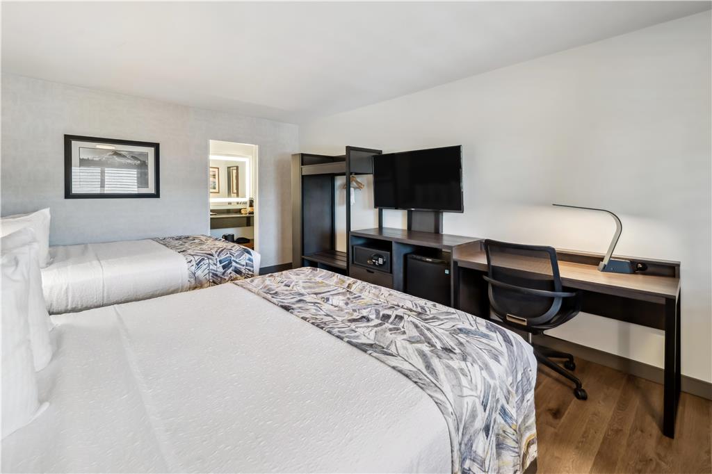 Best Western Plus Hilltop Inn - photo 12