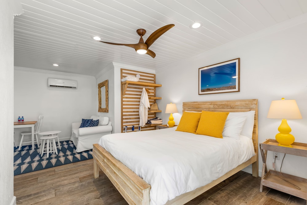 Inn on the Beach - photo 20