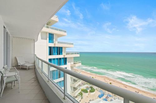 Oceanfront Ritz Carlton 1 Bedroom Luxury Residence — 4-Star Luxury Hotel in Fort Lauderdale, United States