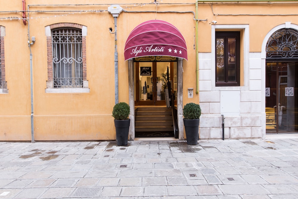 Hotel Agli Artisti — hotel in Venice