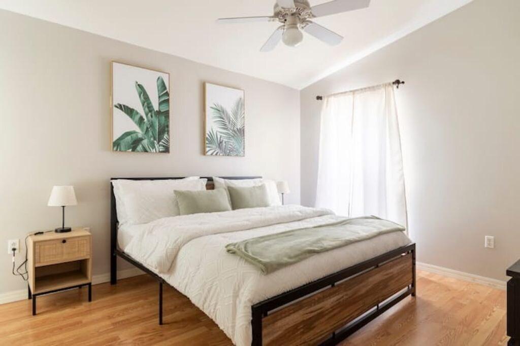 Quiet Getaway to Tampa & Orlando - carbon neutral hotel in Mulberry