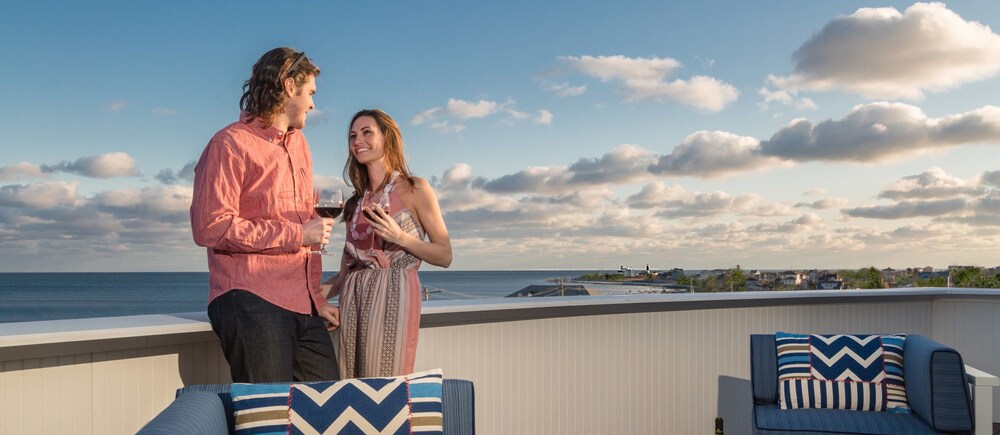 The Break Hotel - photo 58